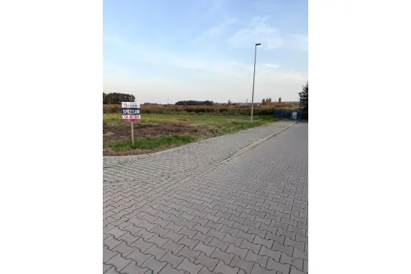 Studzieniec, Chodzież, Działka na sprzedaż
